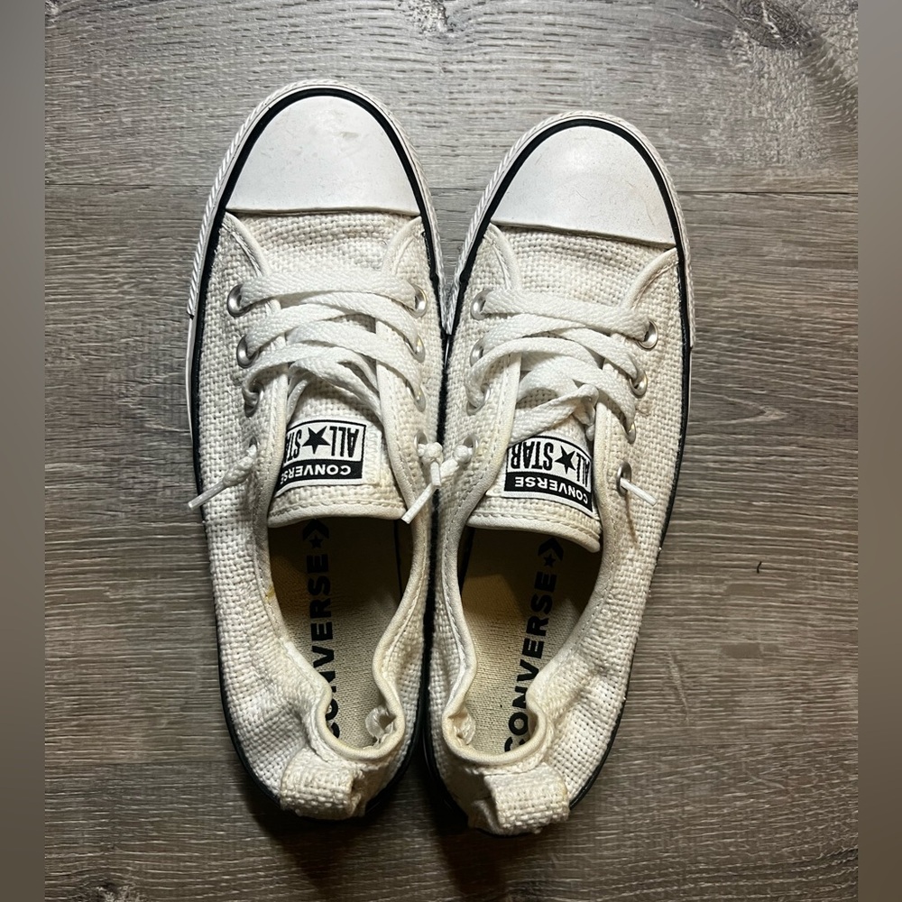 Converse off-White Sneakers. Slip on. Off White Mesh fabric. Size US 7 Women